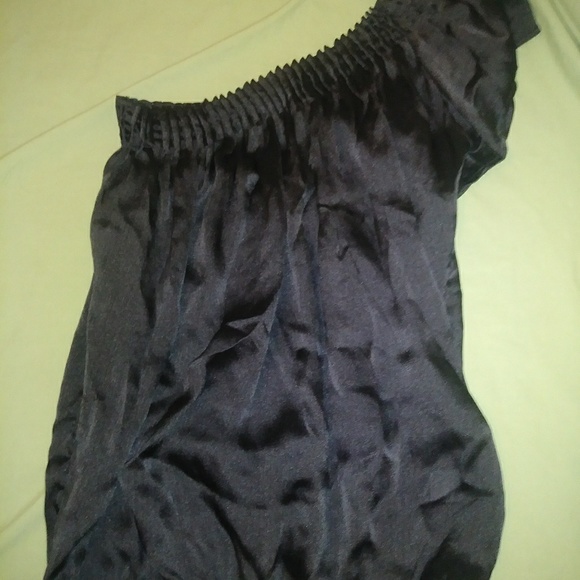 [Charlotte Russe] Black One Shoulder Top - Picture 1 of 2